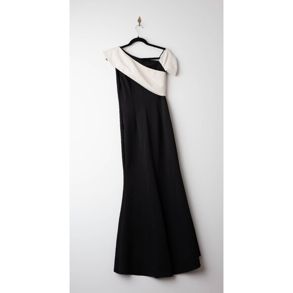 Badgley Mischka One Shoulder Black and White Gown - Picture 5 of 8